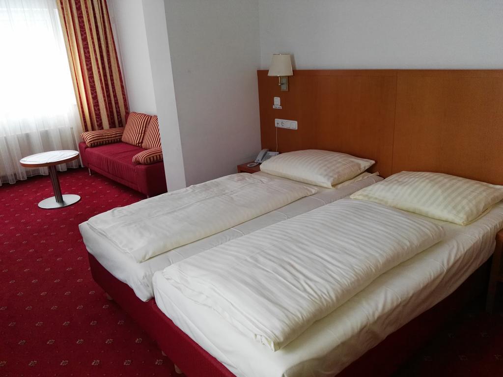 שטייר Hotel Wirt Im Feld מראה חיצוני תמונה